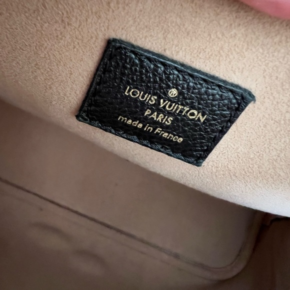 Preloved Louis Vuitton Flandrin - Picture 12 of 14